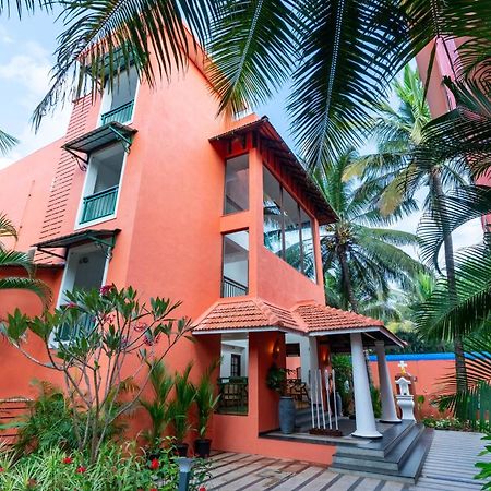 Mandrem Beach Resort, A Member Of Radisson Individuals Retreat Exterior foto